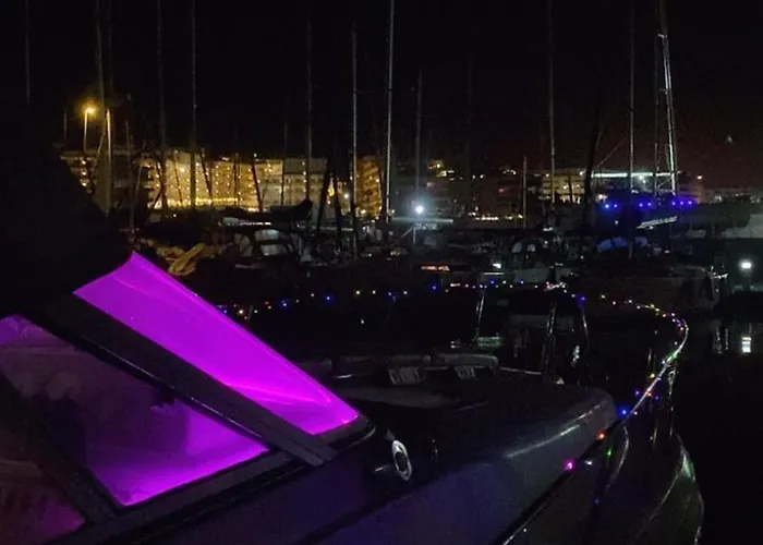Botel Luxury Boat Karamba San Miguel de Abona