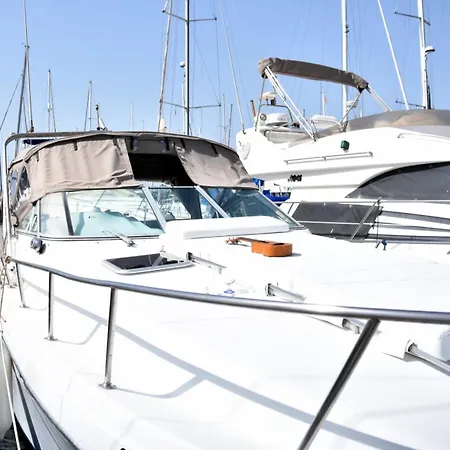 Luxury Boat Karamba * Сан Мигель