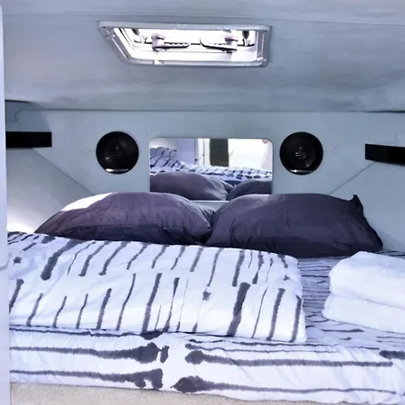 Luxury Boat Karamba * Сан Мигель