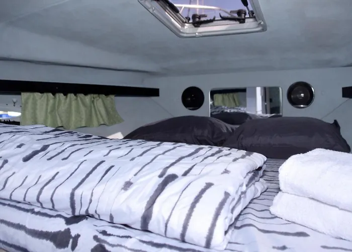 Luxury Boat Karamba *